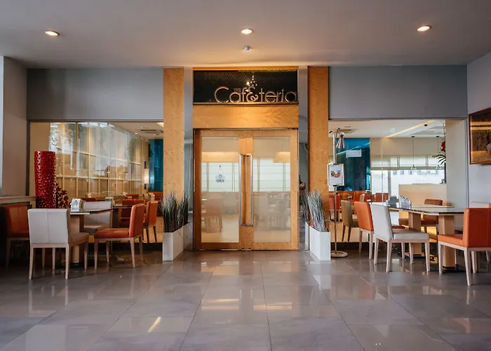 Cnc Hotel 4*